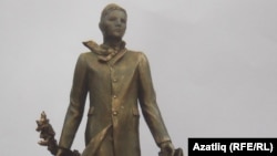 Тукай һәйкәле эскизы