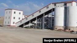 Кытайлык кен казуучу Кайди ишканасы. Чоң-Алай, Ош облусу, 17-август