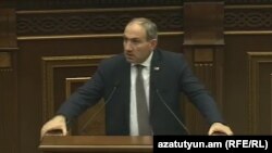 Armenia -- Opposition lawmaker Nikol Pashinian, 7Dec, 2017