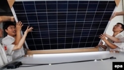 Кытай чөлкөмдөгү энергия булактарын колго алууга көңүл бурууда