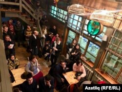 Чарада катнашучылар