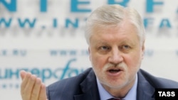 Сергей Миронов, вакили Думаи давлатии Русия.