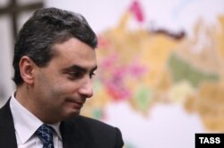 Лев Шлосберг