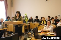 Гүзәлия Муллачанова чыгыш ясый