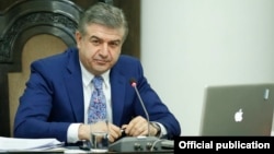 Կարեն Կարապետյան, արխիվ