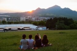 Зістрітися і відпочити