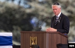 Колишній президент США Білл Клінтон виступає з промовою під час цереомнії поховання Шимона Переса. Єрусалим, 30 вересня 2016 року