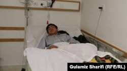 یکی از زخمی‌های انفجارهای مرگبار در بامیان