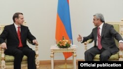 Armenia - President Serzh Sarkisian (R) meets with Russian State Duma speaker Sergei Naryshkin in Yerevan, 24Jul2012.