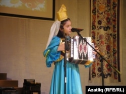 8 яшьлек Рушана Янгирова чыгыш ясый