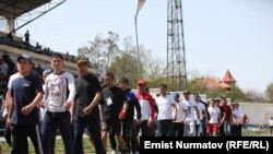 "Мухаммед-Умар" жана башка спорт клубдарынын мүчөлөрү Оштогу турнирде.