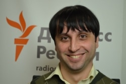 Максим Петров