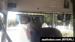 Aşgabatda awtobus sürüjisi