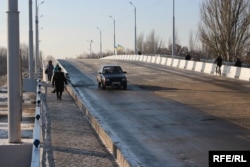 Костянтинівський шляхопровід. Архівне фото