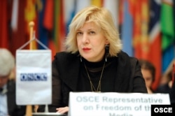 Дуня Міятович