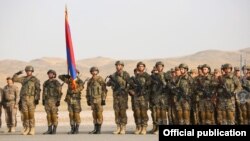 Армениялык аскерлер ЖККУнун машыгуусунда. Архив