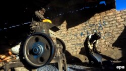 تاجران بخاطر نبود برق شرکت های شان را از کندهار به هرات انتقال دادند.