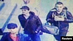 Стамбул аэропортундагы жардырууну жасады деген үч жигит аэропорттун ичинде баратат. Коопсуздук камерасы тартып алган видео. 28-июнь 2016.