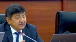 Акылбек Жапаров.