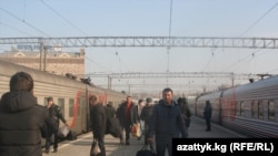 Орусиядагы кыргыз мигранты. Москва, 2013-жыл.
