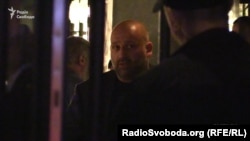 Із посиланням на співрозмовників у політичних колах УП також пише, що Міндіч залишив територію України за декілька годин до обшуків (фото архівне)