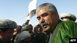 Узбекский генерал Абдул Рашид Дустум.