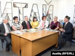 Әдәбият елына нәтиҗә ясарга җыелган җирле язучылар