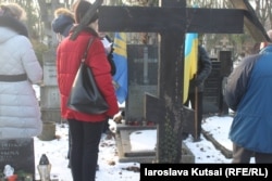 Могила Миколи Вікуля