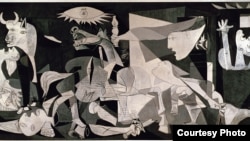 Фрагмэнт рэпрадукцыі карціны Пабла Пікаса «Герніка» (1937)