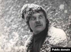Іван Миколайчук у фільмі «Білий птах з чорною ознакою», знятому студією Довженка у 1971 році