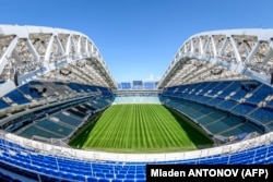 Майдони нави футбол дар шаҳри Сочи.