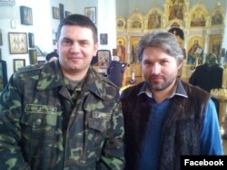 Олександр Дедюхін (праворуч)