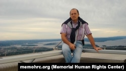 Оюб Титиев.