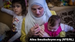 Mümine Saliyeva balalarınen