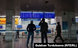 "Манас" аэрпортундагы жүргүнчүлөр