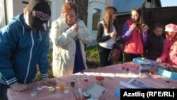 Ташка бизәкләр төшерергә өйрәнүчеләр күп булды