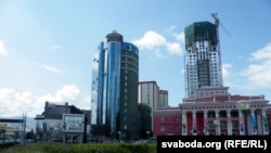 Архітэктура ўчорашняя і сёньняшняя