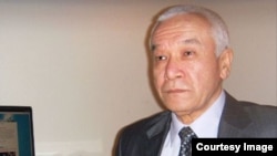 Халилжан Худайбердиевдин ОшТВдагы үлүшү сатылганы же сатылбаганы белгисиз.