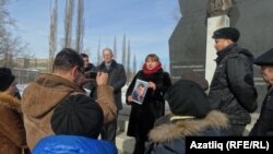 Башкырлар маркум Б.Немцовду эскерүүдө. Өфө (Уфа) шаары. 28.2.2015.