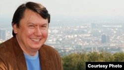 Рахат Алиев в эмиграции. Вена, 2008 год.   