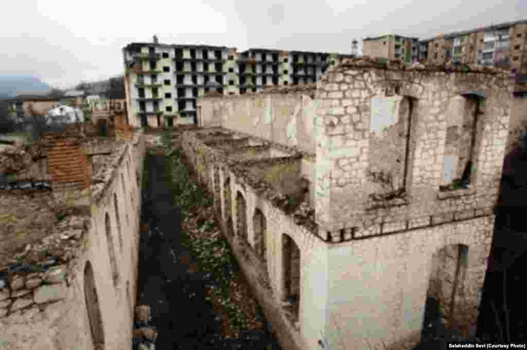 Şuşa  işğaldan sonra  - Səlahəddin Sevinin fotosu. 
