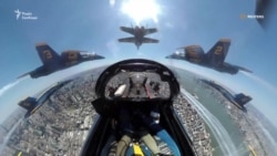 Пілотажні групи ВПС і ВМС США влаштували авіашоу на честь борців із коронавірусом – відео