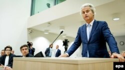 Нидерландаш -- Гирт Вилдерс (Geert Wilders) кхелехь, Лахьан-бутт, 23, 2016