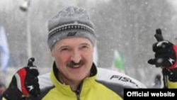 Аляксандар Лукашэнка ў Раўбічах 16 лютага