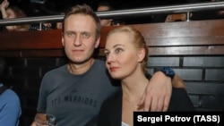 Алексей и Юлия Навальные