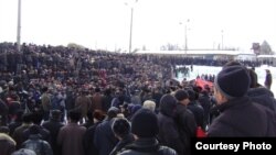 Нарындагы каршылык митинги, 10-март 2010-жыл.