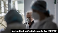 Штам коронавірусу «Дельта», який активно циркулює в Росії, Великій Британії і Португалії, також відомий як індійський.