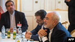 Իրանի ԱԳ նախարար Մոհամադ Ջավադ Զարիֆը Վիեննայում բանակցությունների ժամանակ, 27-ը հունիսի, 2015թ․