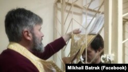 Архиепископ Климент стал гражданским защитником Владимира Балуха