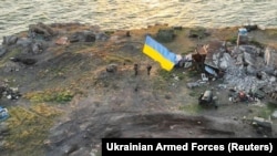 Украин аскерлери Змеиный аралында. Одесса облусу. 7-июлда тараган видео